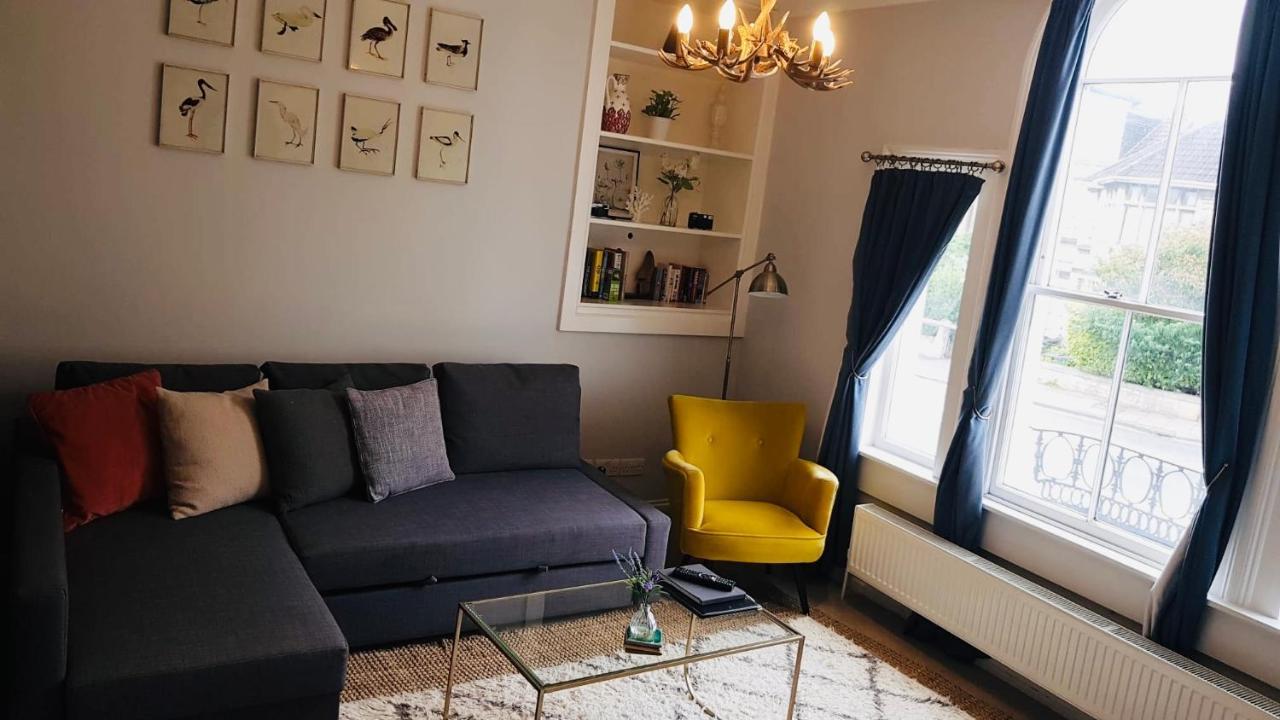 Willoughby Apartment Bath Bagian luar foto