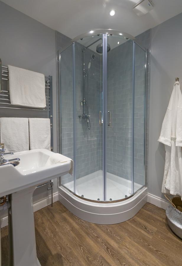 Willoughby Apartment Bath Bagian luar foto
